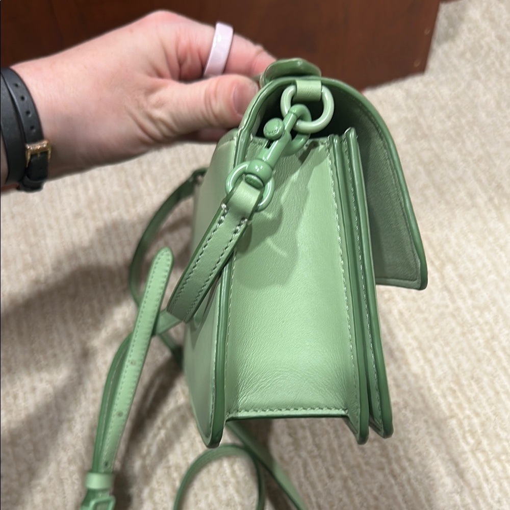 Coach Juno Crossbody in Glovetan leather and color Pale Pistacio - Picture 11 of 15